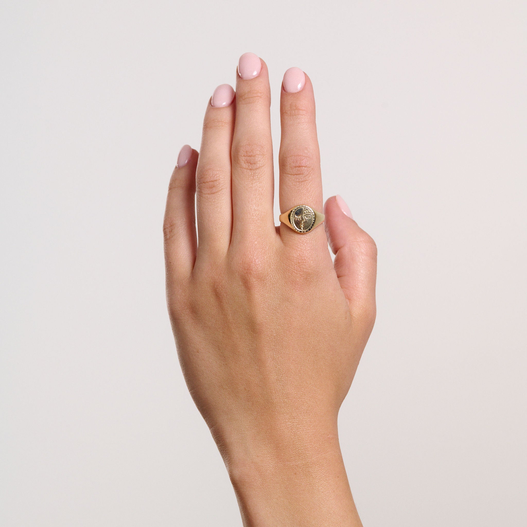 The Storytellers Signet Ring Gold - Eliise Maar Jewellery