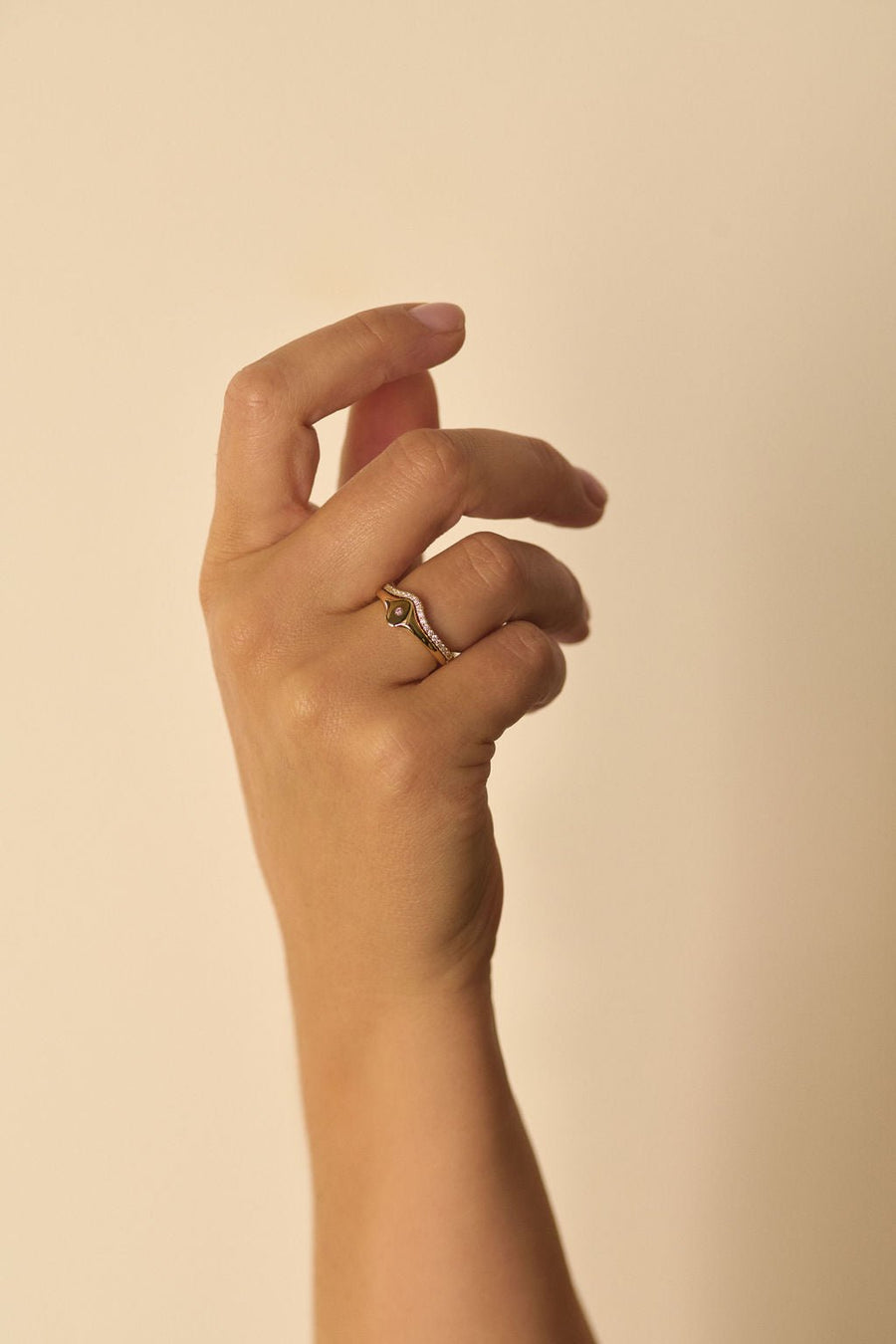 Pink Argyle Diamond Signet Ring - Eliise Maar Jewellery